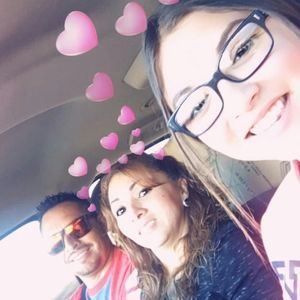 Meet your Posher, Alejandra